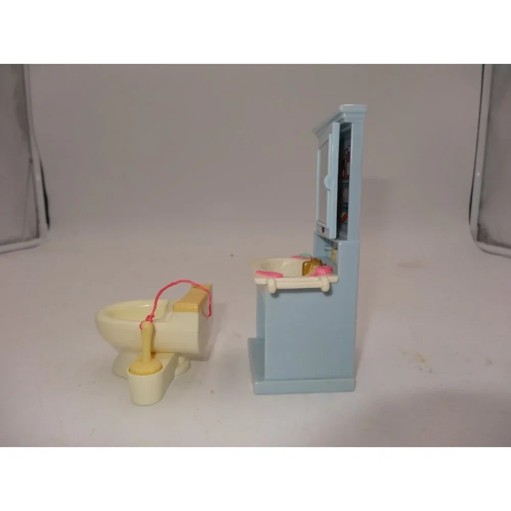 Fisher Price Loving Family Dollhouse Bathroom Lot‎ Toilet and Vanity Sink 2002